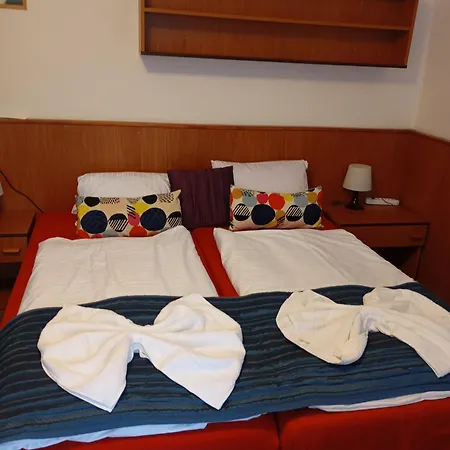 Szálloda Mared Unter-Polaun