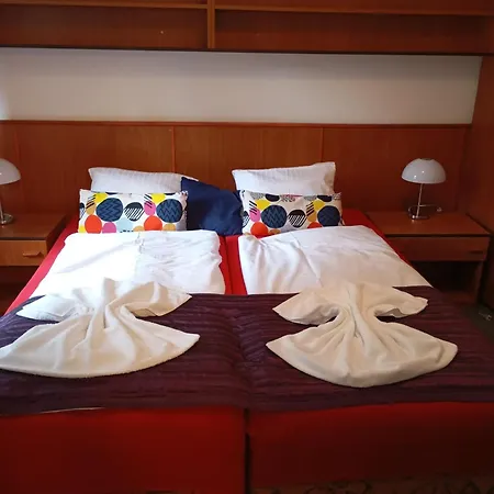 Mared Szálloda Unter-Polaun