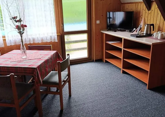 Mared Hotell Unter-Polaun